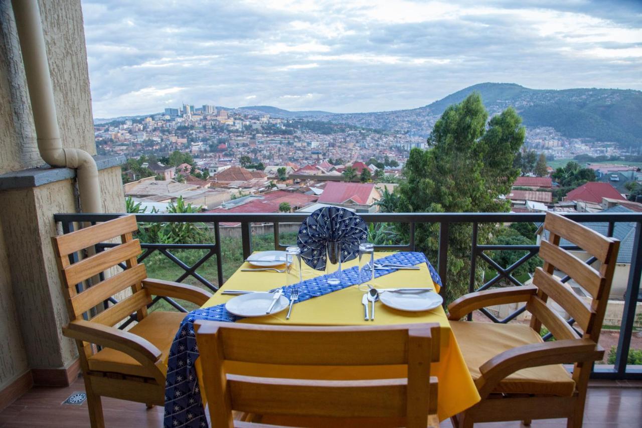 Mountain View Hotel & Apartment Кигали Экстерьер фото